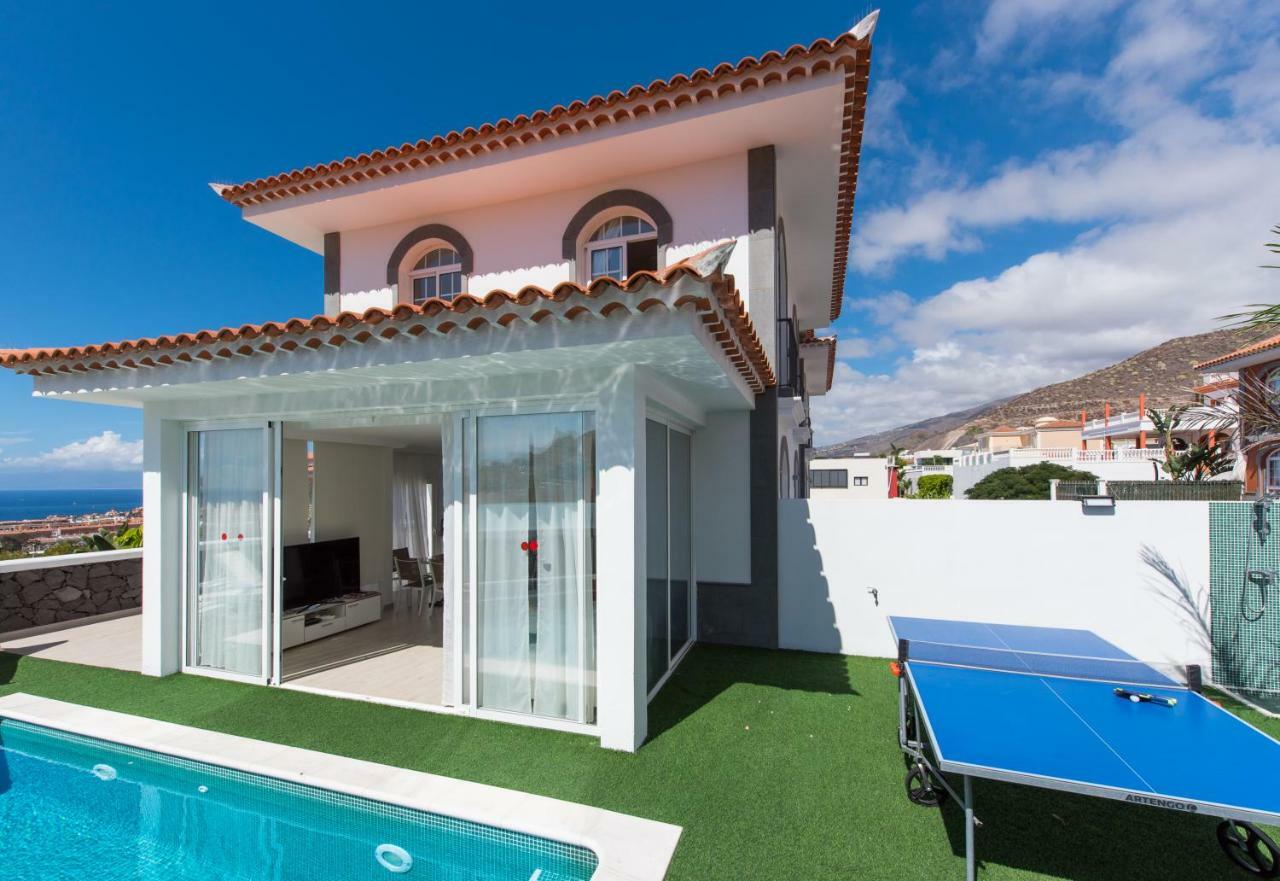 Luxury White Villa With Sea View, Heated Pool Costa Adeje  Exterior photo