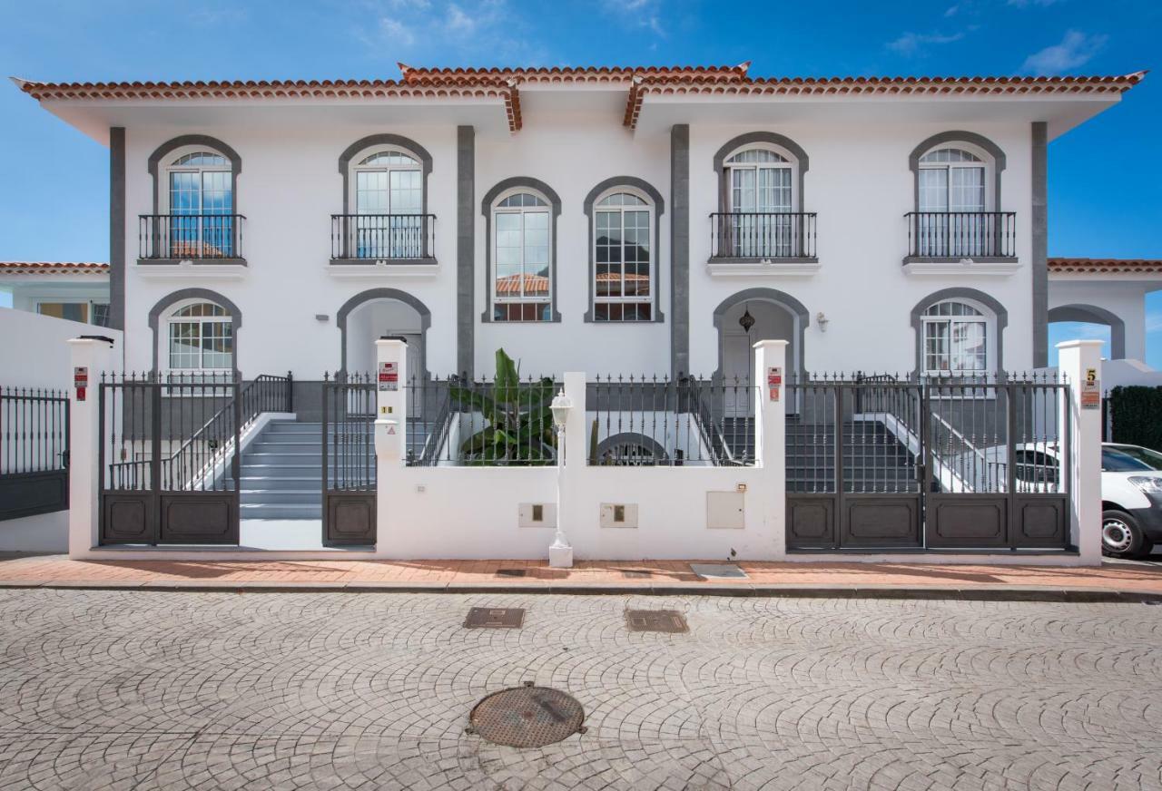 Luxury White Villa With Sea View, Heated Pool Costa Adeje  Exterior photo