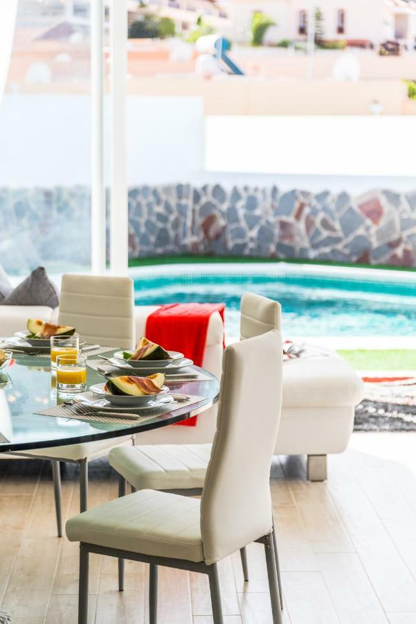 Luxury White Villa With Sea View, Heated Pool Costa Adeje  Exterior photo