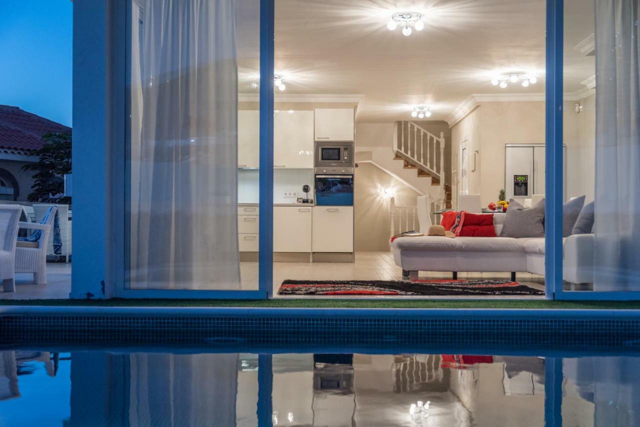 Luxury White Villa With Sea View, Heated Pool Costa Adeje  Exterior photo